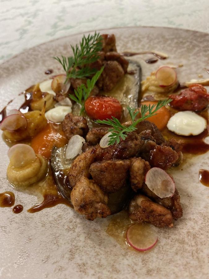 Logis Hotel Restaurant Le Mont Aigoual Meyrueis Exteriör bild