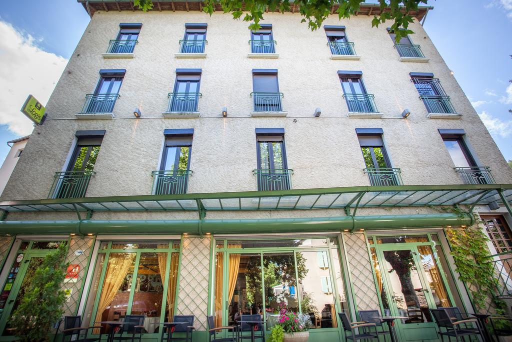Logis Hotel Restaurant Le Mont Aigoual Meyrueis Exteriör bild
